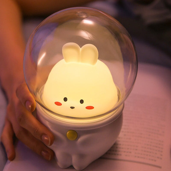 USB Chargeable Cute Pet Astronaut Nursing Lamp Cat/Rabbit